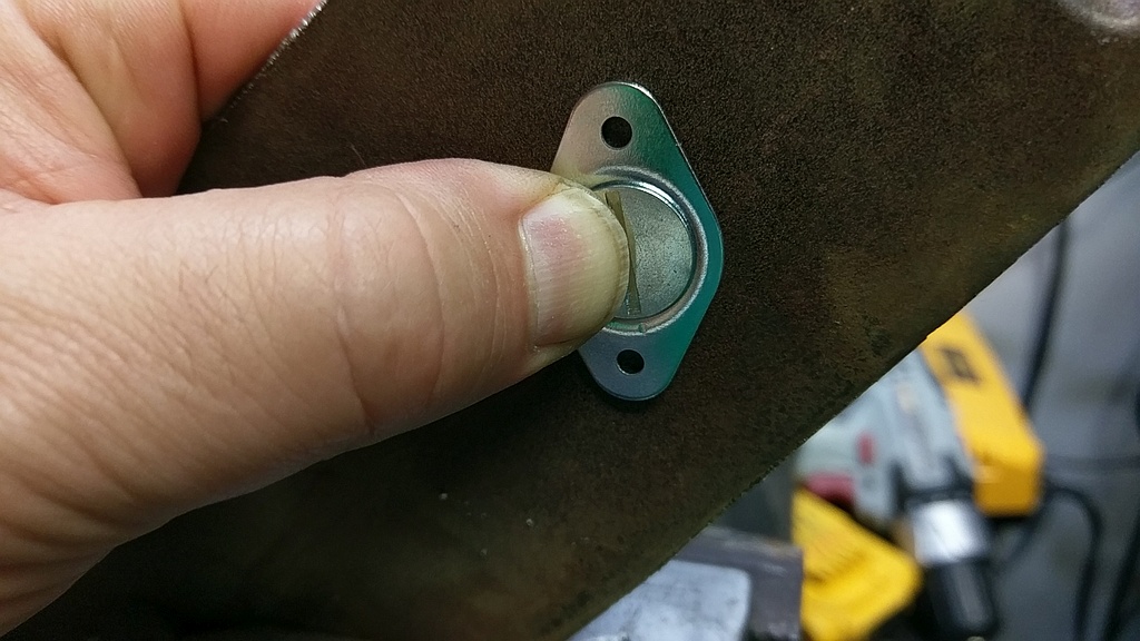 Dzus Test Fit