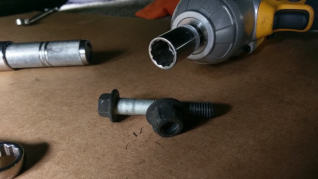 Stabilizer Bolt